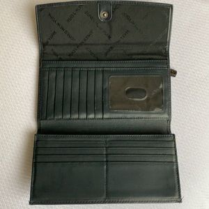 Jones New York leather wallet